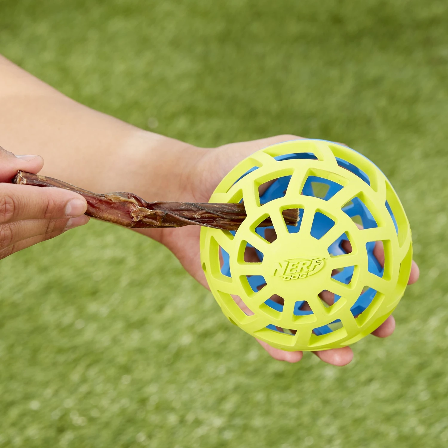 Nerf Dog EXO Treat Dispensing Ball Dog Toy 7 Nerf Dog EXO Treat Dispensing Ball Dog Toy - Image 5