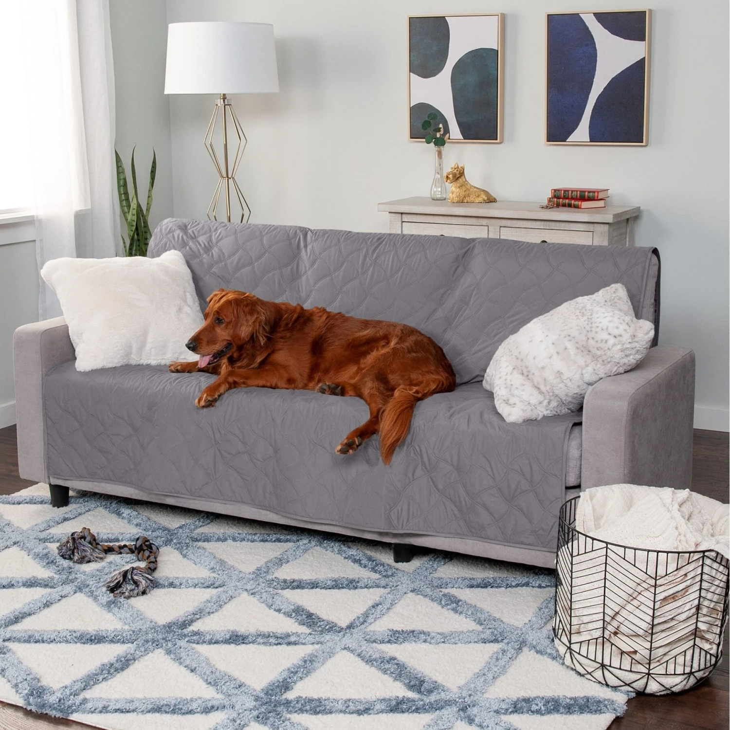 FurHaven Waterproof Cat & Dog Blanket Protector 4 FurHaven Waterproof Cat & Dog Blanket Protector - Image 2