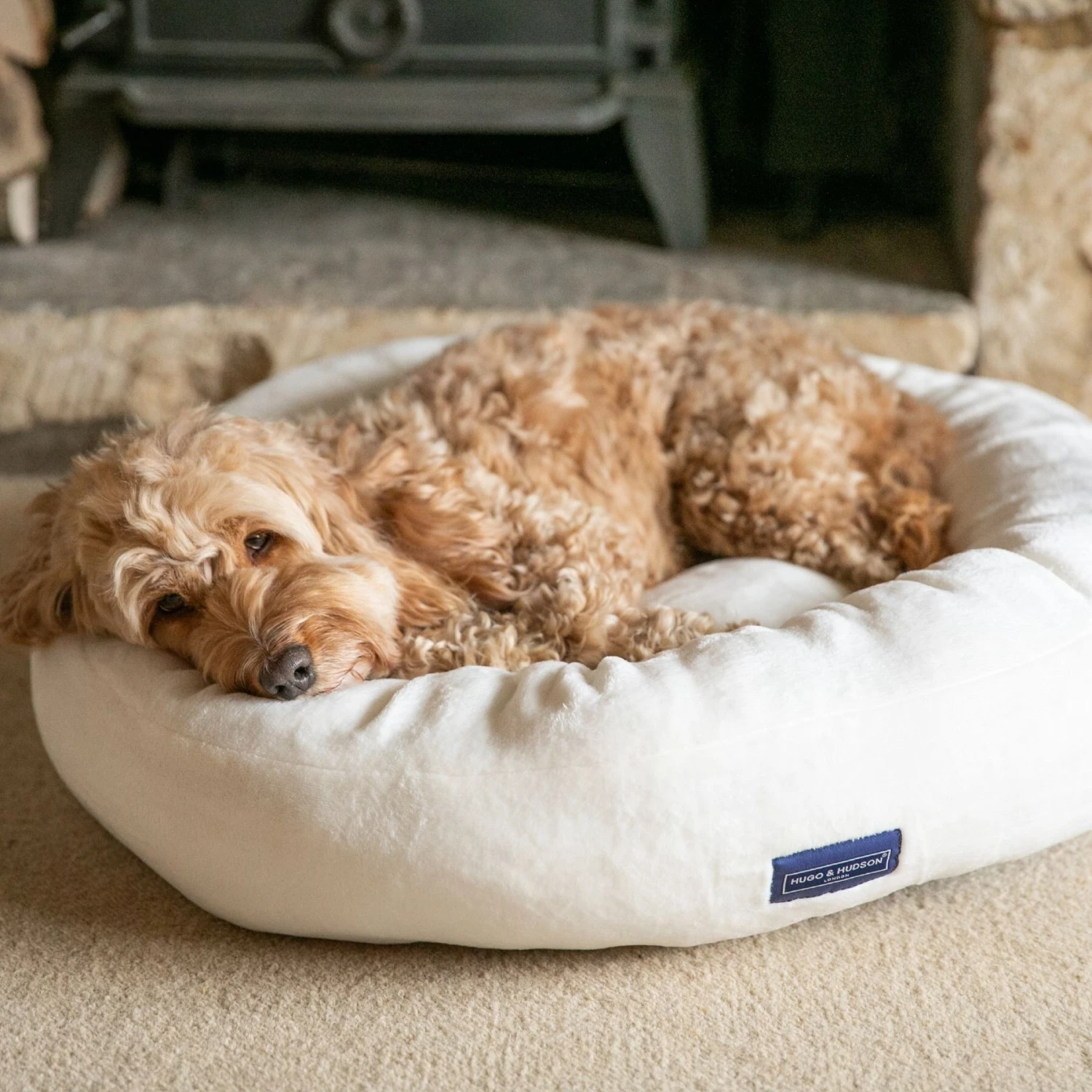 HUGO & HUDSON Donut Dog Bed 9 HUGO & HUDSON Donut Dog Bed - Image 7