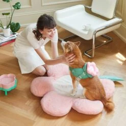 VETRESKA Flora Bolster Cat & Dog Bed 18 VETRESKA Flora Bolster Cat & Dog Bed -Pet Dog Supply Store 805246 PT7. AC SS1800 V1680528947